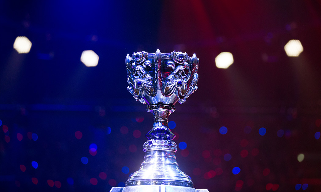 S15小组赛死亡之组对决：电竞巅峰对决精彩来袭！